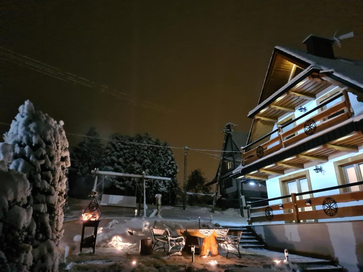 Toporowe Izby Groń Esterno foto